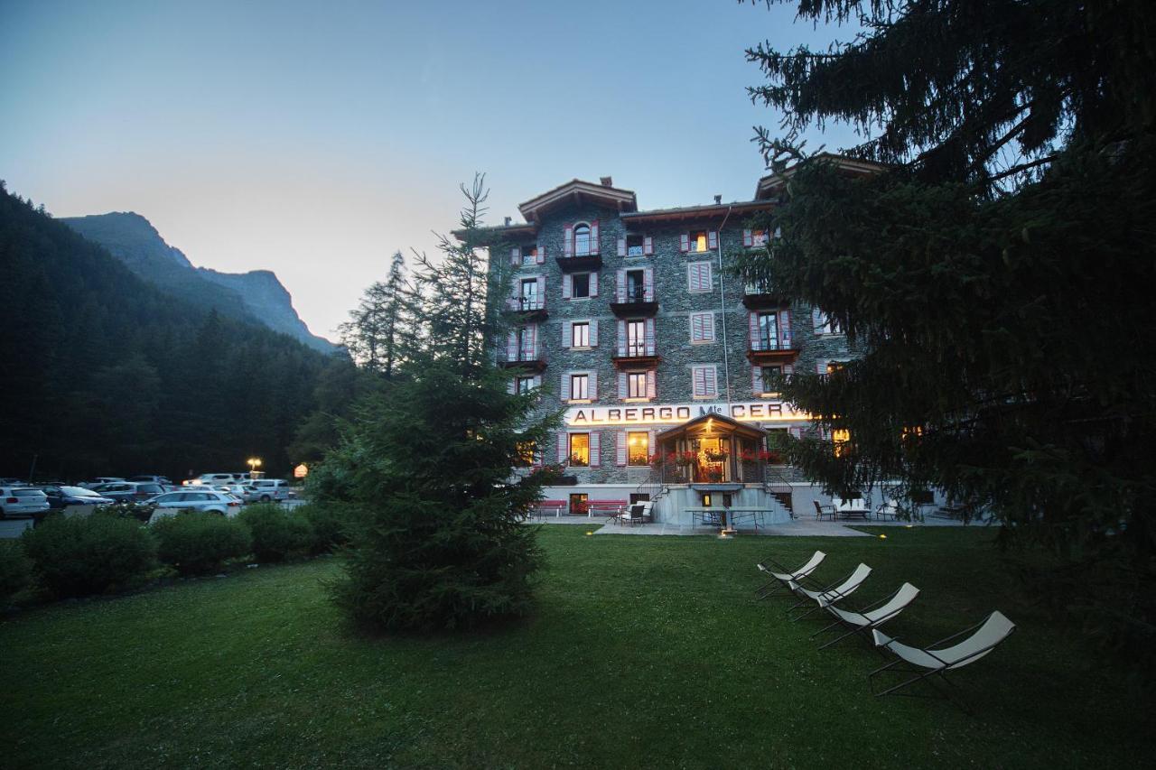 Albergo Monte Cervino 尚波吕克 外观 照片